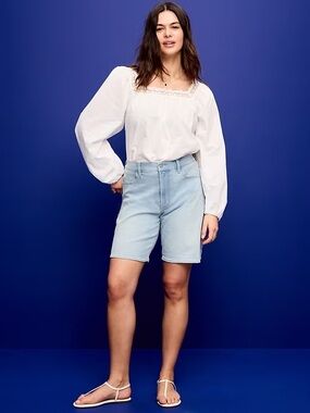 EUC – Old Navy High-Waister Wow Jean Shorts – Size 10